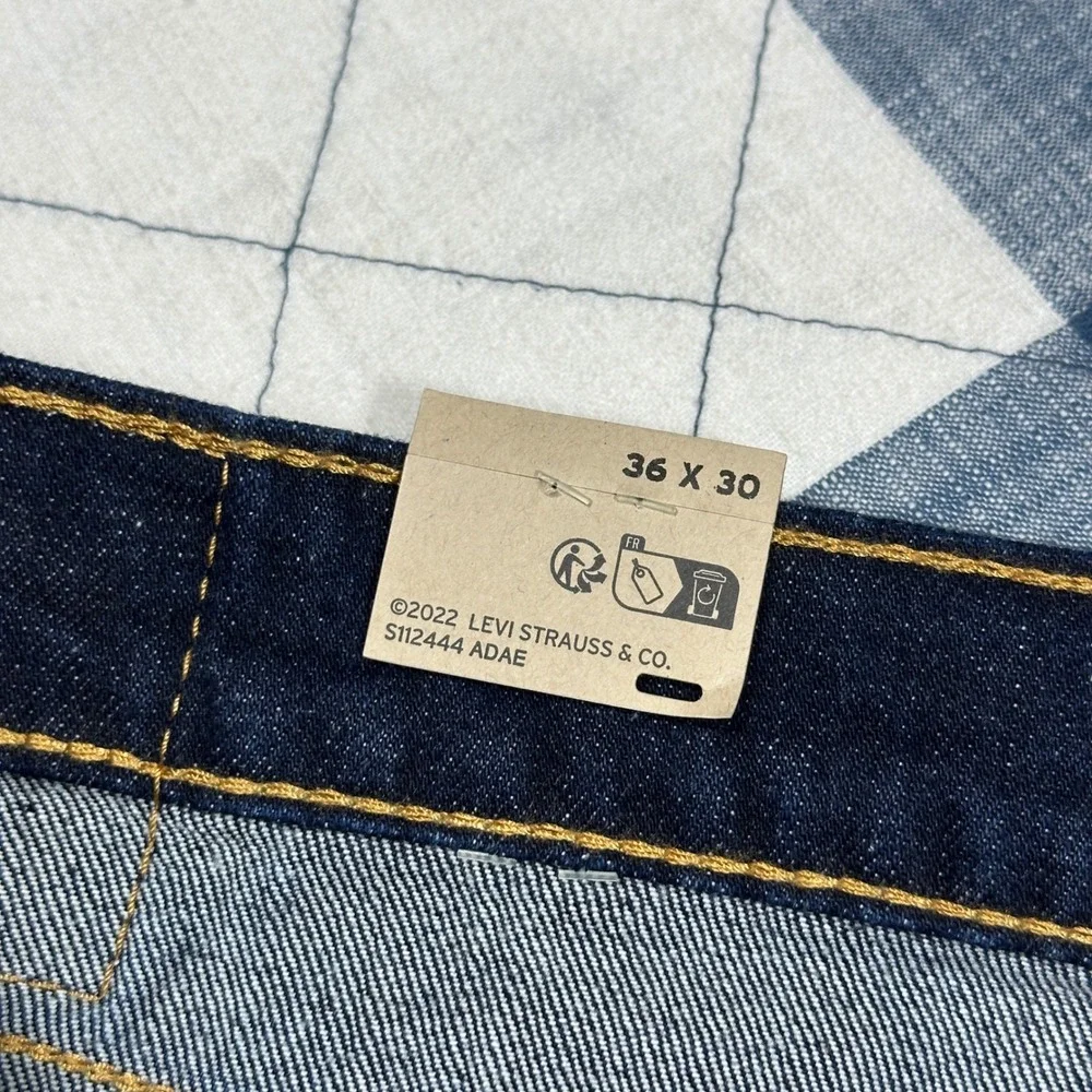 NWT Levis 505 Regular Fit Stretch Jeans Mens 36x30 Dark Indigo Straight Leg